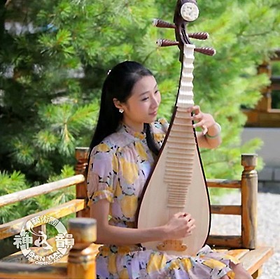 看花解悶，聽曲解憂，有勝于服藥者矣。